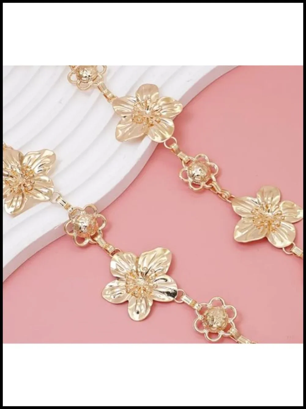 Metal Chain Belt with Flower Accents Lobster Clasp Waist Body Chain for Dresses